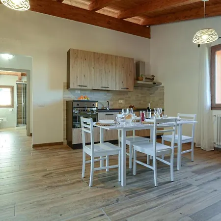 Διαμέρισμα 1 Bedroom Cozy In Zignago *
