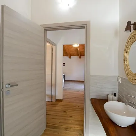 1 Bedroom Cozy In Zignago Διαμέρισμα Sasseta
