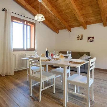 1 Bedroom Cozy In Zignago * Sasseta